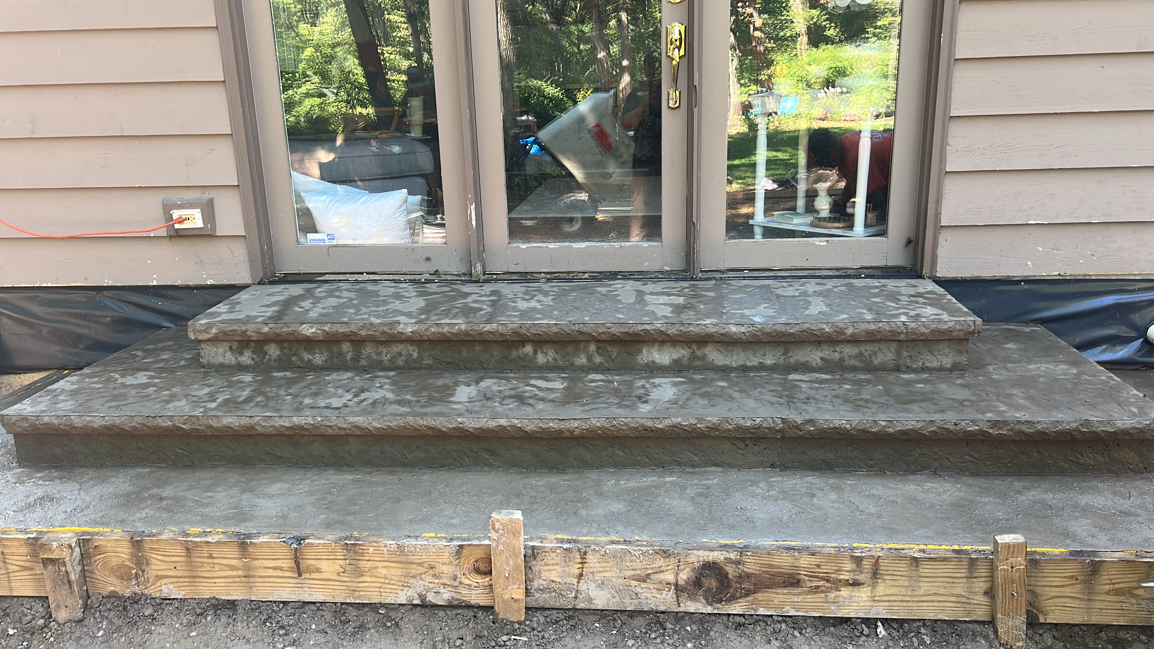 Concrete step replacement project by PFS Concrete & Asphalt